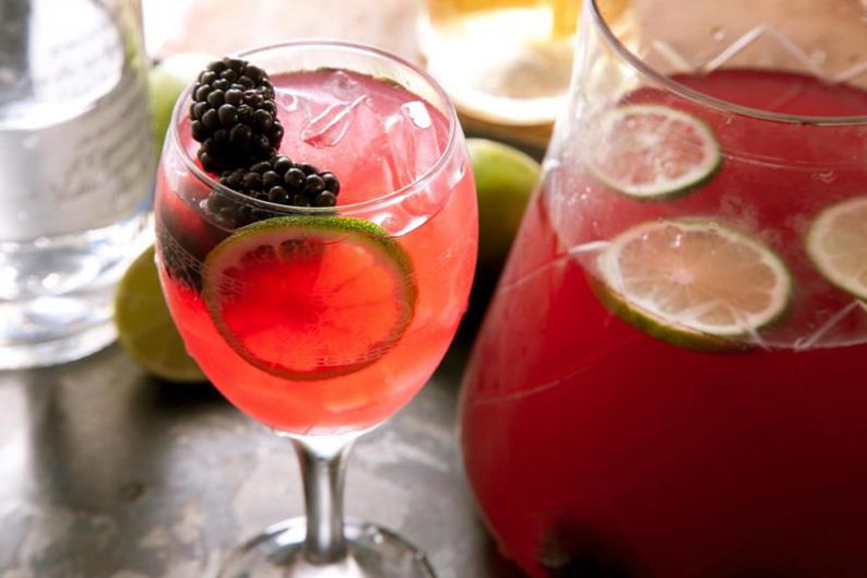 claro Literatura tablero 12 deliciosos cocktails hechos con vino | Selectus Wines