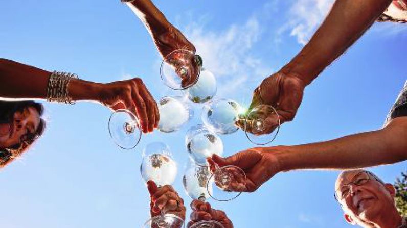 Rioja reúne a cerca de mil profesionales en Madrid y Valencia en torno a la diversidad de sus vinos blancos.